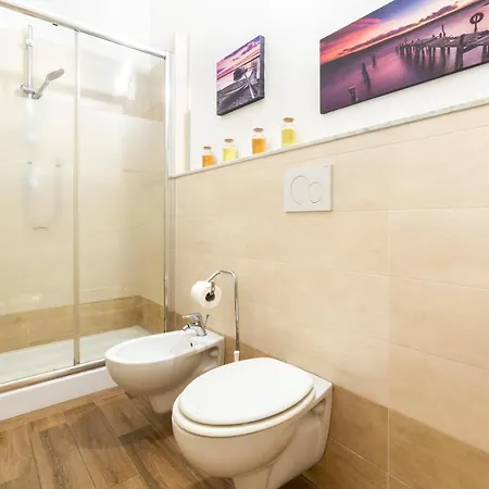 Stil Novo Flat Easy-walking From Station Lägenhet Florens